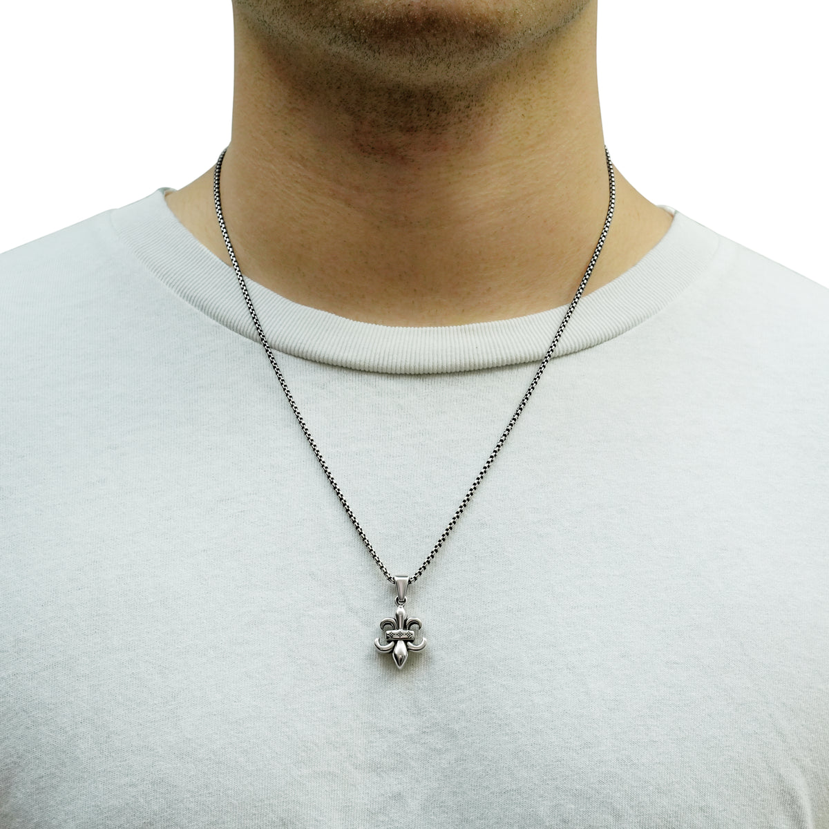 2mm Box Chain & Fleur-De-Lis Pendant Set